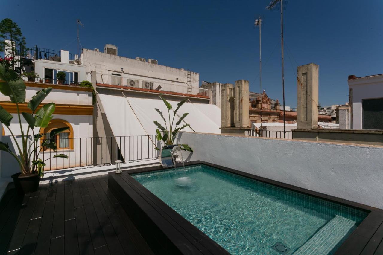 Lujoso Apartamento Con Piscina Compartida 1 Sevilla Kültér fotó